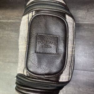 Portland Men's Travel Golf Club Washbag Leather Designed in Ireland Plaid